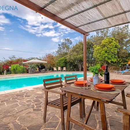 Villa Melograno With Exclusive Swimming Pool Surrounded By Greenery Campanedda Экстерьер фото