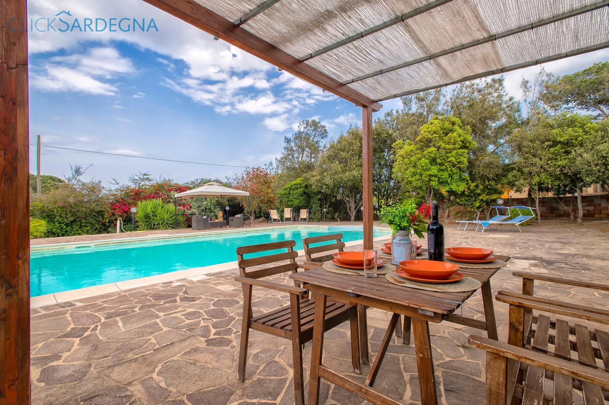 Villa Melograno With Exclusive Swimming Pool Surrounded By Greenery Campanedda Экстерьер фото