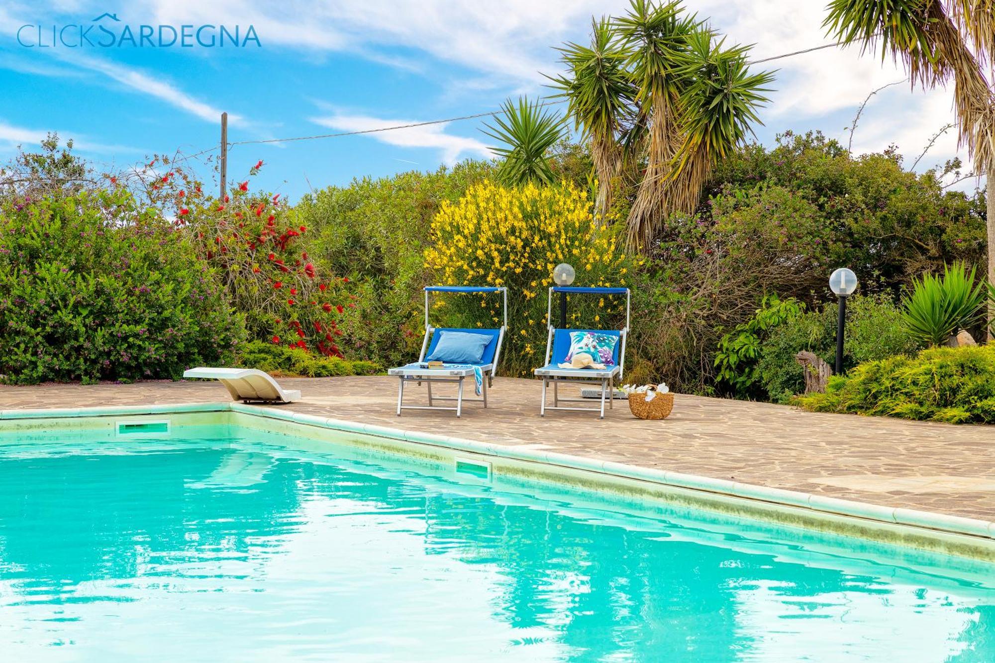Villa Melograno With Exclusive Swimming Pool Surrounded By Greenery Campanedda Экстерьер фото