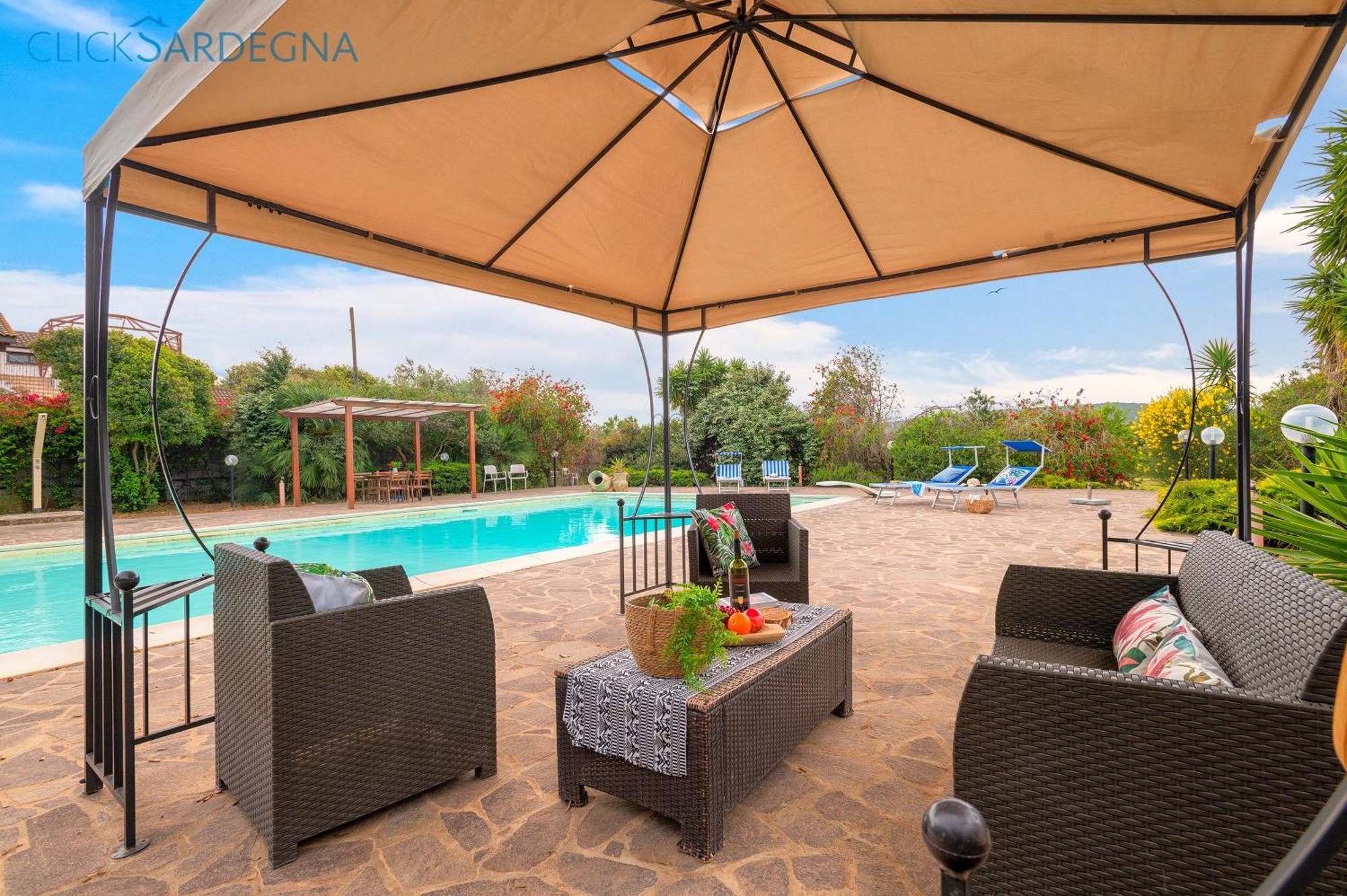 Villa Melograno With Exclusive Swimming Pool Surrounded By Greenery Campanedda Экстерьер фото